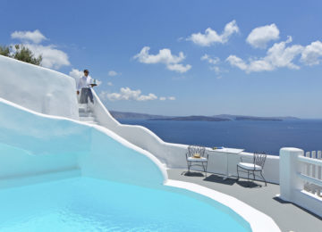Master Suites Terrasse mit Meerblick ©Katikies Kirini Santorini