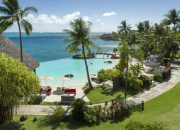 Pool ©InterContinental Resort Tahiti