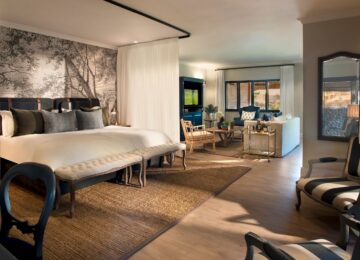 3anantarastanley–livingstonevictoria-fallshotelsuitebedroom1920x1037