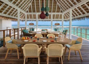5_Two_Bedroom_Water_Villa_With_Pool_outdoor_dining_area