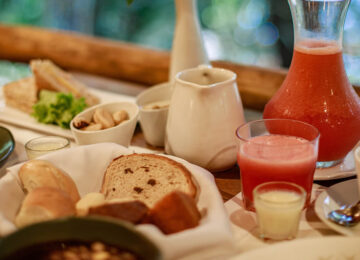 6564aabf4bdc395fca685f1d_gastronomia-cafe-da-manha-fe-castellari