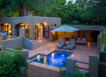 @chobegamelodge_honeymoon suite