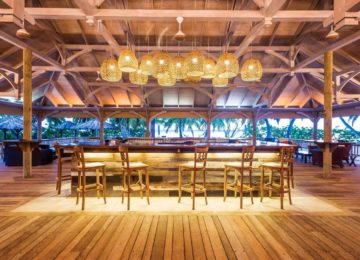 Alphonse-island-resort-Le Lys bar