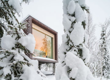 Arctic TreeHouse Hotel Finnland Suite from Outside
