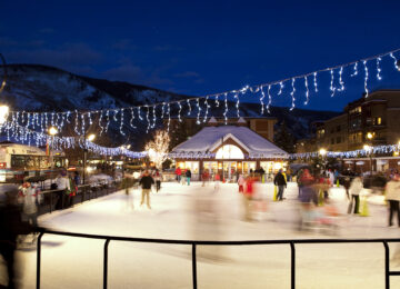 Aspen Winter-holiday-Ice-skating_0822 CR_ Aspen Chamber Resort Association