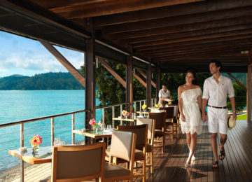 Beach,couple©qualia Great Barrier Reef