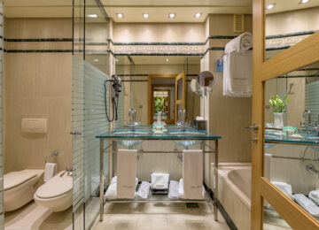 CLASSIC Y DELUXE,  Las Arenas, Valencia, Spanien