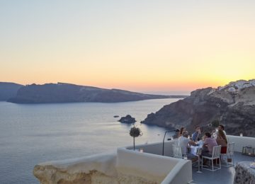 Sonnenuntergang Abendessen ©Canaves Oia Suites