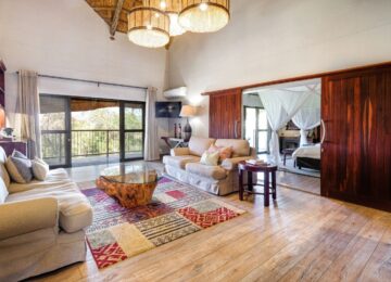 Executive-Suite-Lounge-ILH-1500×1000