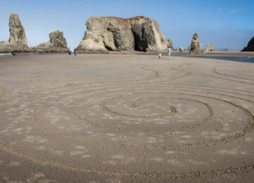Face Rock State Scenic Viewpoint © Oregon Coast Visitors Association