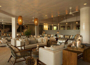 Finch_Bay_Hotel_Bar_Galapagos_Anden Deluxe