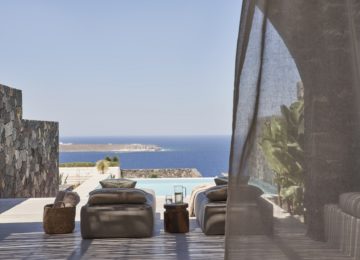 Pool Suite Terrasse mit Meerblick ©Canaves Oia Epitome