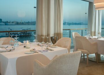 Kazazian Cruises Berge