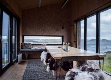 Interior of the cabins© The Arctic Hideaway