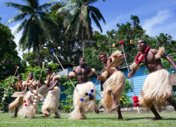 Kulturelle Aktivitäten im Dorf ©Jean-Michel Cousteau Resort Fiji
