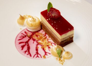 Luxury cruise ship Crystal Serenity (5)