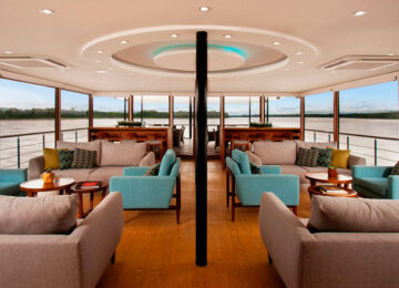 Manatee Amazon Explorer (5)