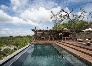 Mwiba-Lodge-Pool