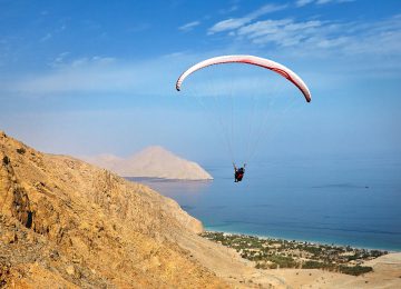 Paragliding © Six Senses Zighy Bay