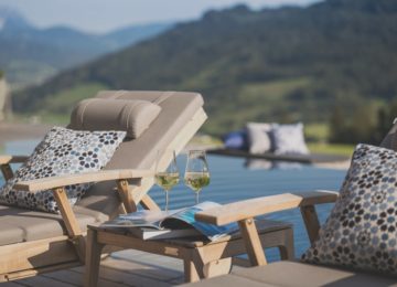 Pool©Senhoog Chalet BergWärtsGeist