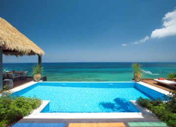 Luxury Infinity Pool Villa mit Meerblick ©Porto Zante Villas & Spa