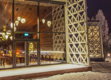 Rakas Restaurant Bar Artic TreeHouse Hotel Finnland Lappland
