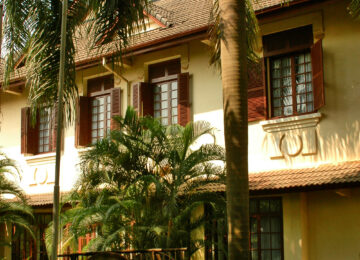 Settha Palace Garden