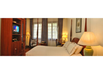 Settha Palace Standard Queen