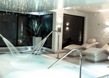 Staffordshire Moddershall Oaks Country Spa Resort (1)