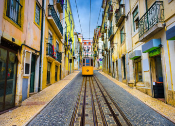 Straßenbahn ©Portugal