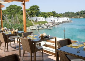 Terpsis Cretan Restaurant mit Meerblick ©Minos Beach Art Hotel