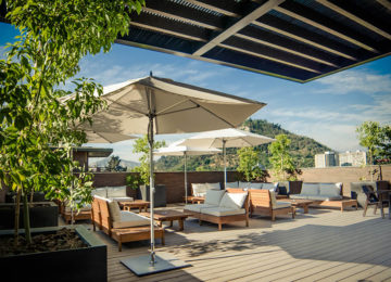 The Singular Hotel Santiago Rooftop Bar © Opal Collection Chile
