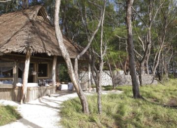 Außenbereich ©andBeyond Mnemba Island Lodge