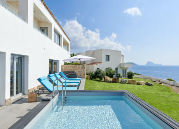 Luxusvilla auf Ibiza mit Blick auf Es Vedra und das Meer ©7Pines Resort Ibiza