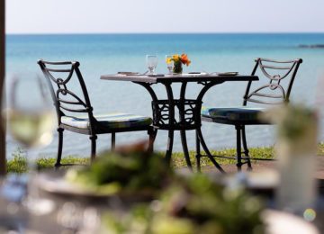 Dining ©Cambridge Beaches Resort & Spa