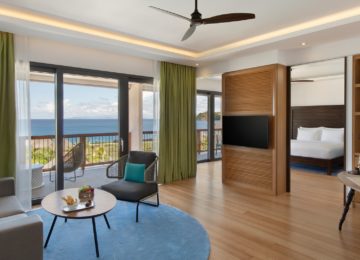 Wohnbereich mit Blick auf den Ozean ©Cabrits Resort & Spa Kempinski