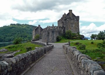 eilean-donan-castle-665549_1280