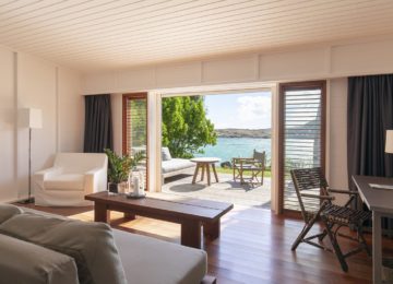 Luxus Schlafzimmer mit Blick auf den Ozean ©Le Sereno Hotel