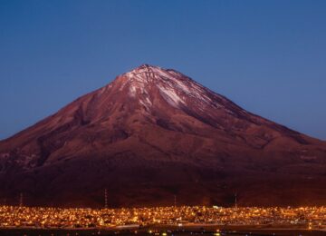 ©Promperu_Volcan Misti y ciudad Arequipa