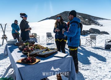 ©WhiteDesertAntarctica00010